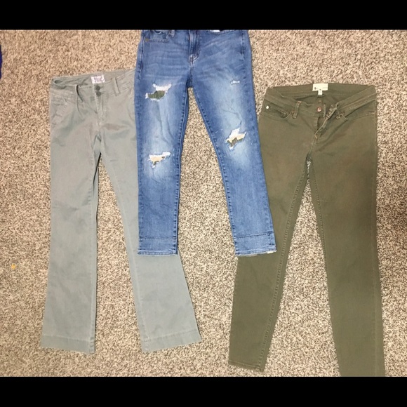 X3 Pairs of Size 0 (24) Jeans! - Picture 3 of 7